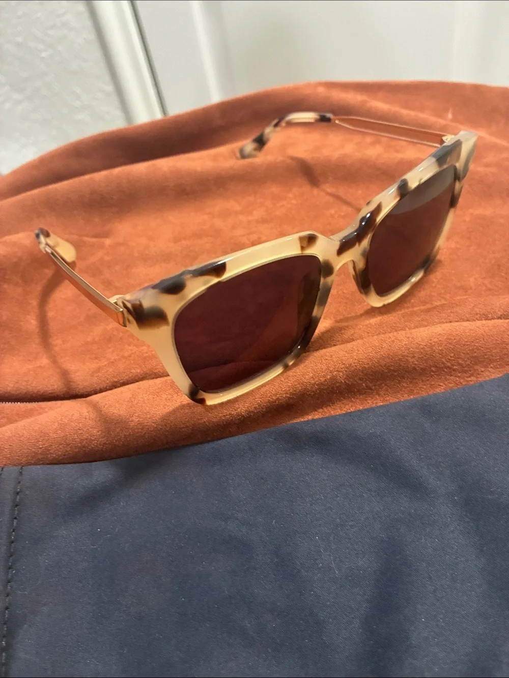 Diff Cream Tortoiseshell Square Sunglasses - Beige Brown